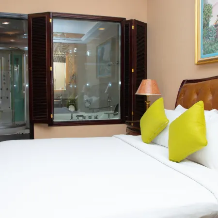 Savan Resorts
