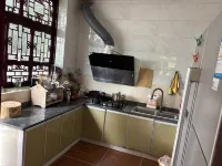 Shifang Tiantian Chinese Inn - พร้อมอาหารเช้า