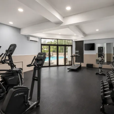 Holiday Inn VICTORIA – ELK LAKE by IHG