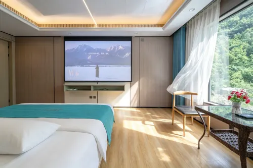 Li Bipeng · Yunxi Vacation Apartment