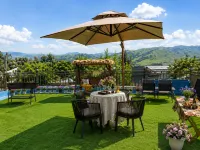 Encounter · Yunjianyue | 360° Sky Garden · ISMART Vacation Apartment (Nalati Scenic Area) - Gym