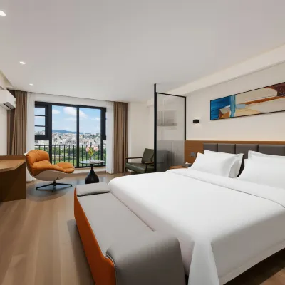Kunming Siji Yunshu Hotel (Derun Langyue Bay) 쿤밍 보타닉 가든 주변 호텔