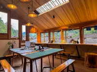 蘭草昕・手作藝術・觀景美宿（肇興侗寨信團鼓樓店） - 旅館