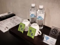 【YUYU UKIYOE HOTEL】Ten minutes to USJ｜1-minute walk to station | Newly built hotel Hotels near Osaka Port