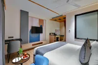 Quality Inn City Centre Varanasi - parking