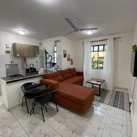 Mombasa bamburi stay by Apiyo