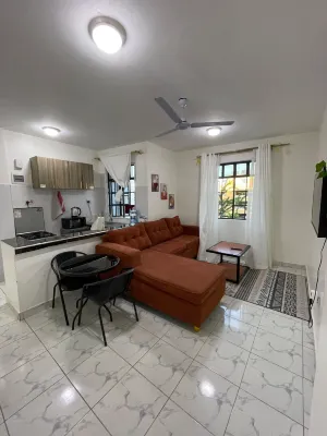 Mombasa bamburi stay by Apiyo - 2-نجوم