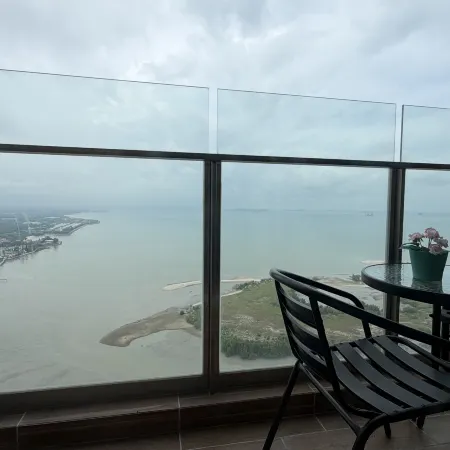 Seaview Family Suite |2BR|5 Pax|Near Jonker