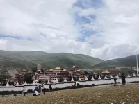 Lefeng Hotel (National Highway 318 Ganzi Litang Branch) - 3-Star
