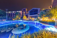 Jiyue Hotel (Nanxiong RT-Mart)