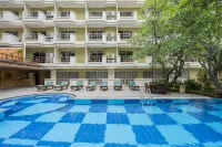 Bella Villa Prima Hotels near Alcazar Cabaret