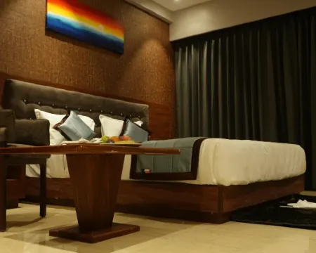 Alaukik Hotel Hotels in Shirdi
