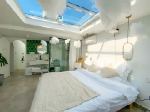 左岸・ラヴィ プールリゾート民宿（上海国際観光リゾート）