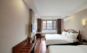Kangbaina Hotel (Beijing West Railway Station Liuliqiao)