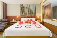James Joyce Coffetel Hotel (Hotan Night Market)