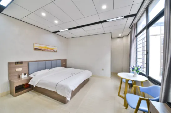 Yijiayi Homestay (Quanzhou High-Speed Railway Station)