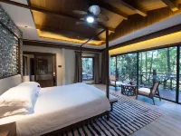 Kaihua Ruibo Resort Hotel