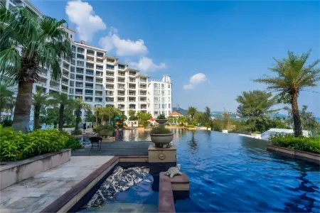 Yili Quanxian Seaview Hotel Apartment (Shenzhen Dameisha Branch)