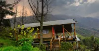 Cloud Camping Camping for Dujiangyan Walk Hotels near Xiangzhang Ping