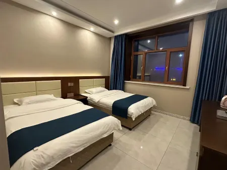 Beiyue Hotel (Mohe Arctic Village) Отели рядом с достопримечательностью «White Birch Forest»