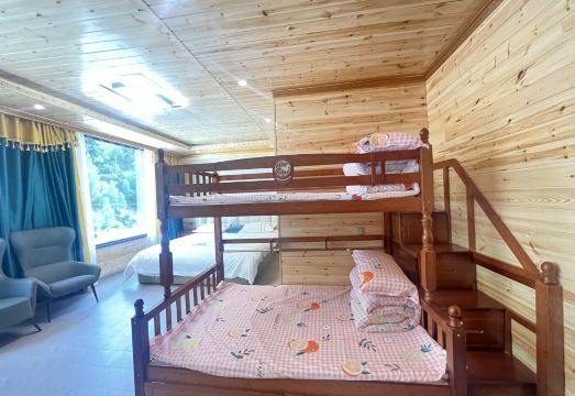 Ping'an Inn Siguniang Mountain