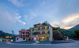 Early Summer Starry Moon Homestay