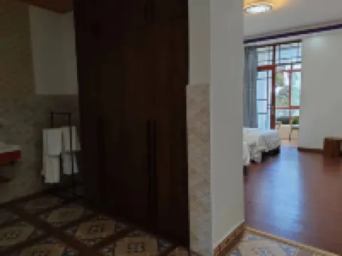 Lancang Jingmaishan Xiangyun La Homestay