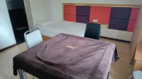 Hanchuan Meteor Shower Hotel