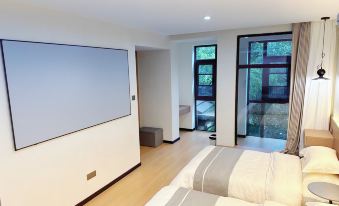 Xi 'an Qipan Homestay (Datang Furong Garden)
