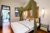 Quanzhou Yulinanshe Homestay (West Street Kaiyuan Temple)