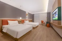 Ibis Styles (루가오 우위에 플라자)