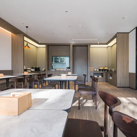 HanTing Hotel (Suizhou Guangshui Binhe East Road)