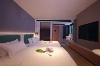 Ruihui Yazhi Hotel (Yongzhou Lengshuitan Wanda Plaza Store) Hotels near Lengshuitan Library