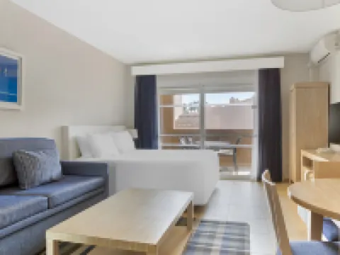 Los Amigos Beach Club Hotels in Mijas