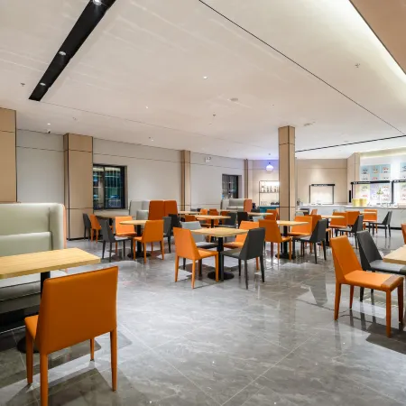 City Comfort Inn Hotel (Nanning Railway Station Chaoyang Square) Отели рядом с достопримечательностью «Вокзал Наньнин»