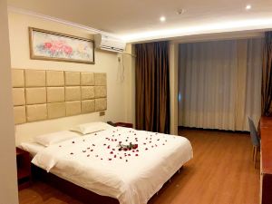 Tutu Business Hotel (Shijiazhuang Runfeng Logistics Park)