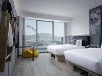 Qian Dao Lake Moxy Hotel