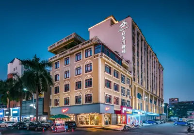 Magnotel Hotel (Dongxing Guomen Port) Các khách sạn gần Jingdao Scenic Area