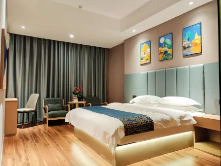 Homeinn Ripple Yun Hotel (Changle Zhenghe Subway Station Shiyang International City) Отели рядом с достопримечательностью «Zhenghe Park (South Gate)»