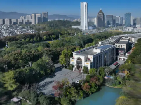 Hangzhou Tonglu Xiruida Silk Resort Hotel