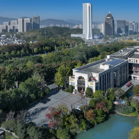 Hangzhou Tonglu Xiruida Silk Resort Hotel