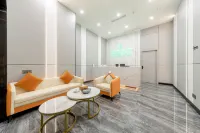 Zigong Yuansen Hotel (Fangte Dinosaur Kingdom)