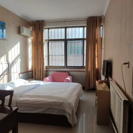 Lanling Liuyecao Business Hotel