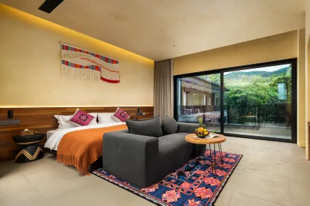 Qixian Miaoshan Shuyan Onsen Villa 360° Wild Luxury Private Hot Spring Resort Guesthouse