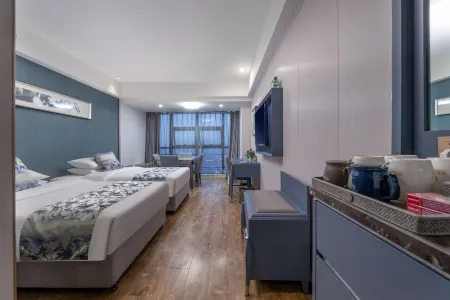 Tixiang International Hotel Отели рядом с достопримечательностью «Zhangjiagang Science and Technology Museum»