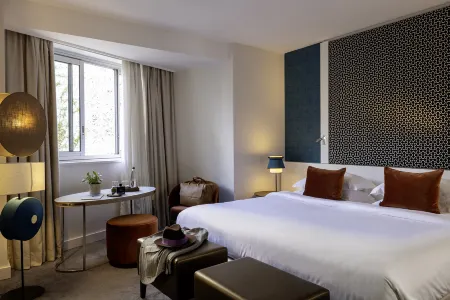 Hotel Etoile Maillot Отели рядом с достопримечательностью «Музей контрафакта»