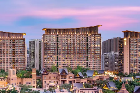 Mangrove Tree Resort World Sanya Bay (Buddha Tower) Отели рядом с Аэропорт Феникс