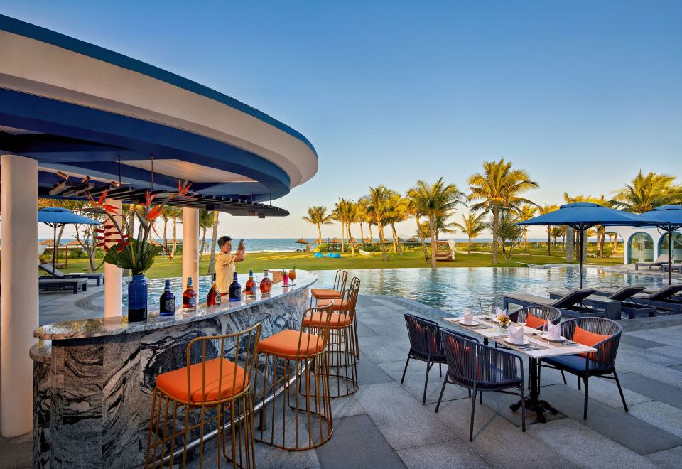 3. 호이안 로얄 비..