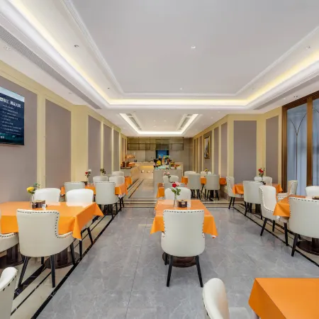 Vienna Hotel (Tangshan Laoting Maoyuan East Street)