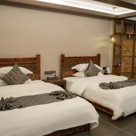 Yueting Hot Spring B&B